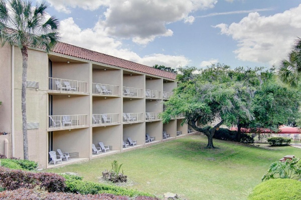 Wyndham Garden Gainesville image 1