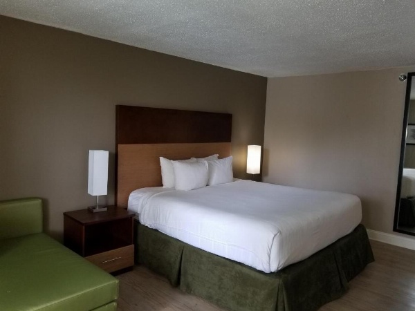 Wyndham Garden Gainesville image 22